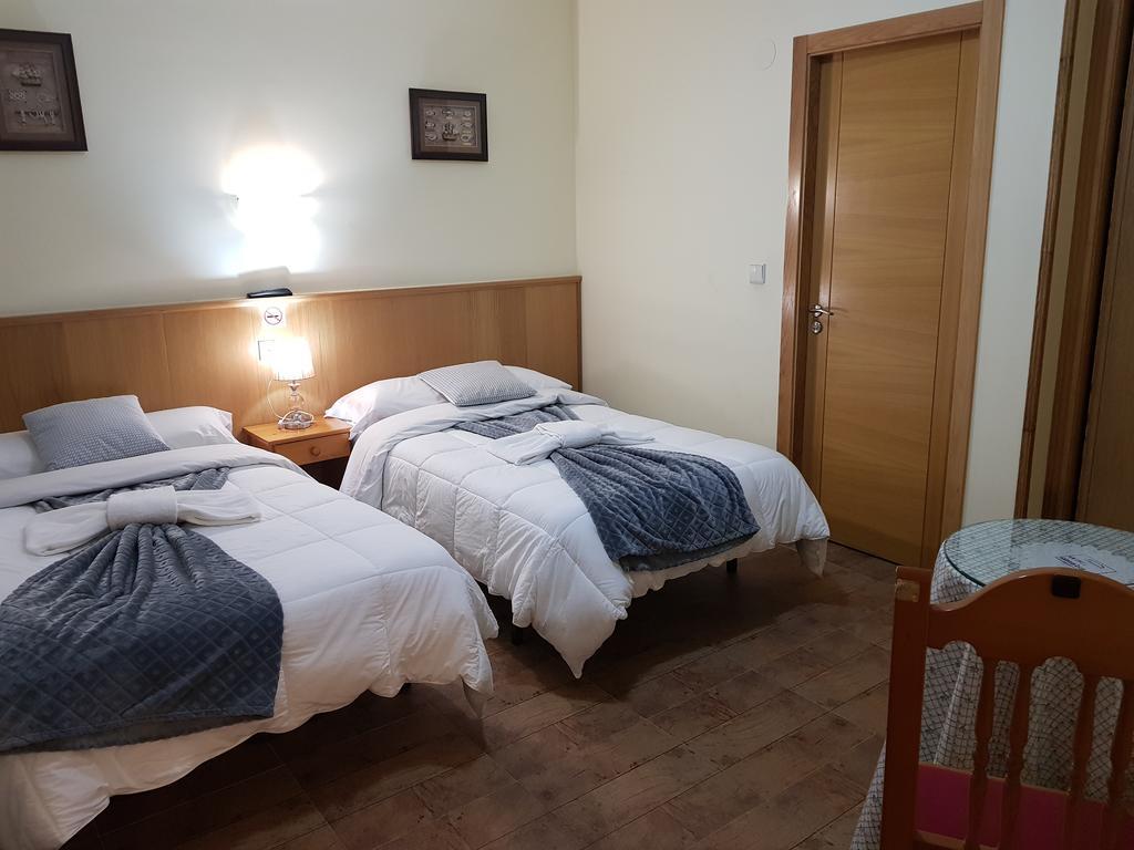 Hostal Ponte Dos Santos Ribadeo Exteriér fotografie